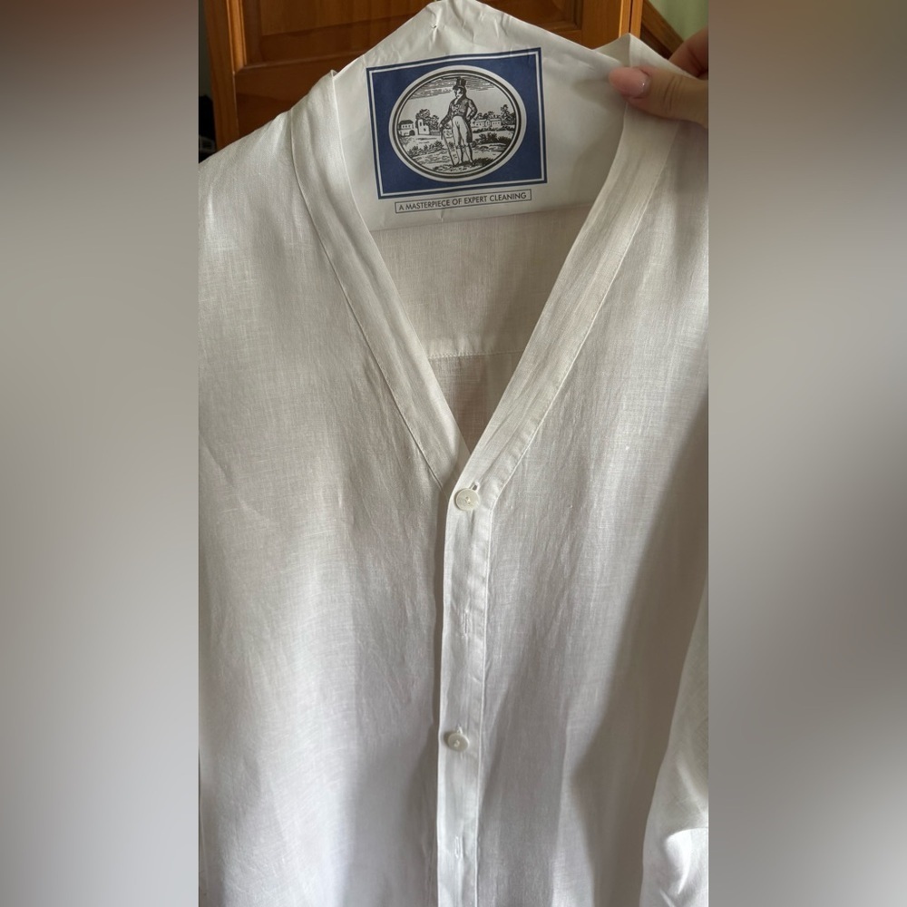 Classic White Shirt - Picture 3 of 4